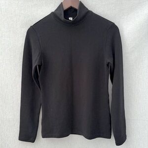 UNIQLO Heat Tech Ultra Warm Mock Neck Sweater